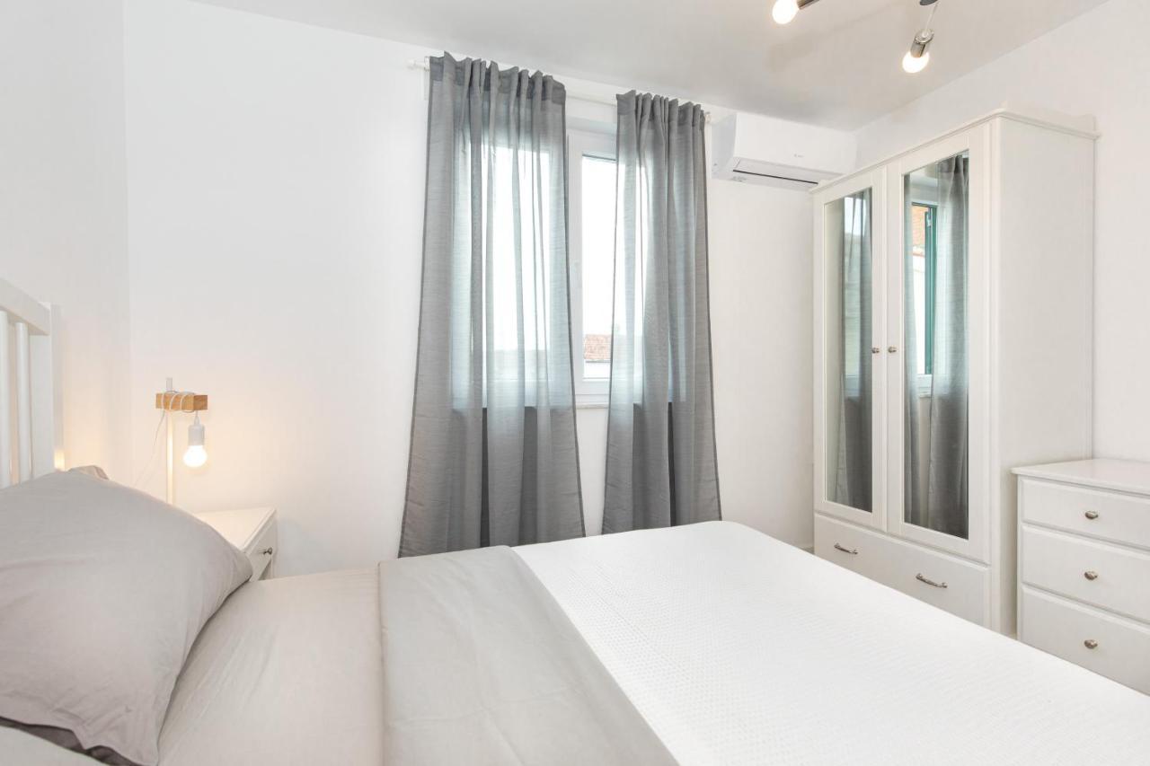 Kornić Sea Point Villa Ivan מראה חיצוני תמונה